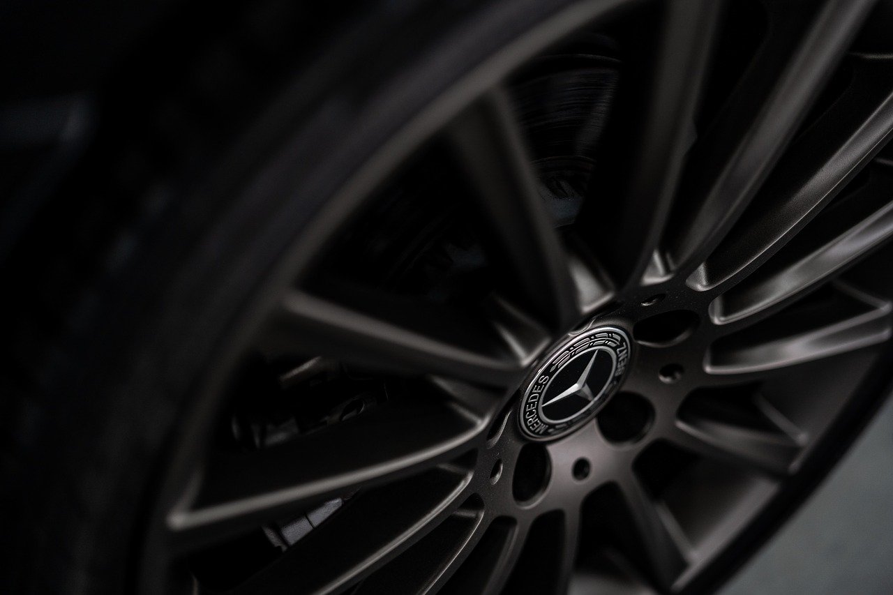 Mercedes Wheel Alignment Service
